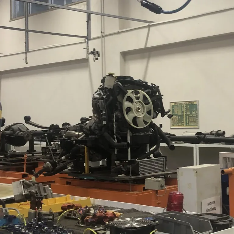 Ford / Land Rover 2.7 Lion Diesel Engine – photo 2